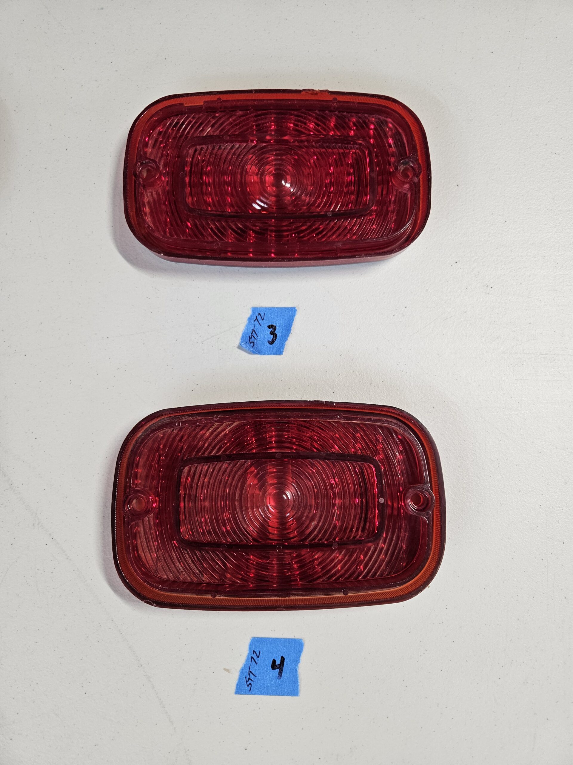 thumbnail image 2 of Mid USA Red Taillight Lens – Replacement For Harley 1973-98 FL, FX, XL, Sportster, Big Twin – OEM 68027-73 2 of 4