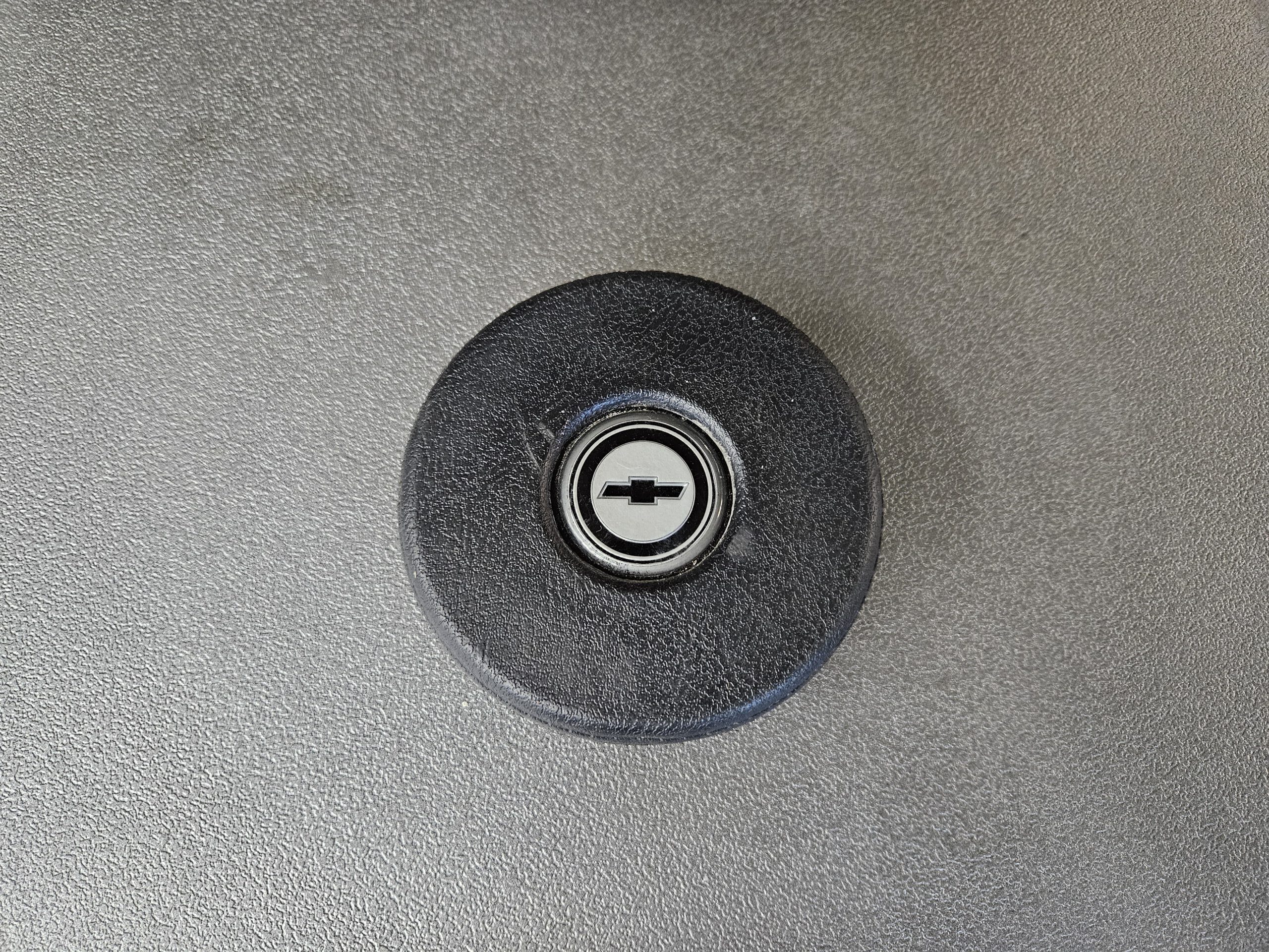 Vega/other Bowtie Horn button